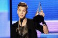 /album/justin-bieber/a2634629-justin-bieber-amas-2012-617-409-jpg/